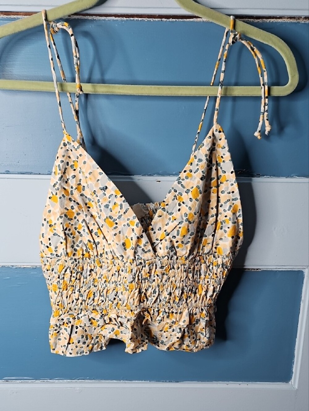 Sim & Sam Yellow Floral Smocked Peplum Cami Top Med - Picture 2 of 7